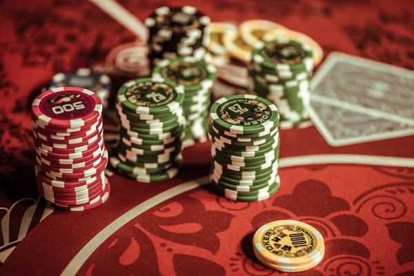 Live roulette table with dealer and multi-camera feed